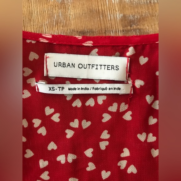 Urban Outfitters red flirty dress with white polka dot hearts XS - Picture 4 of 5
